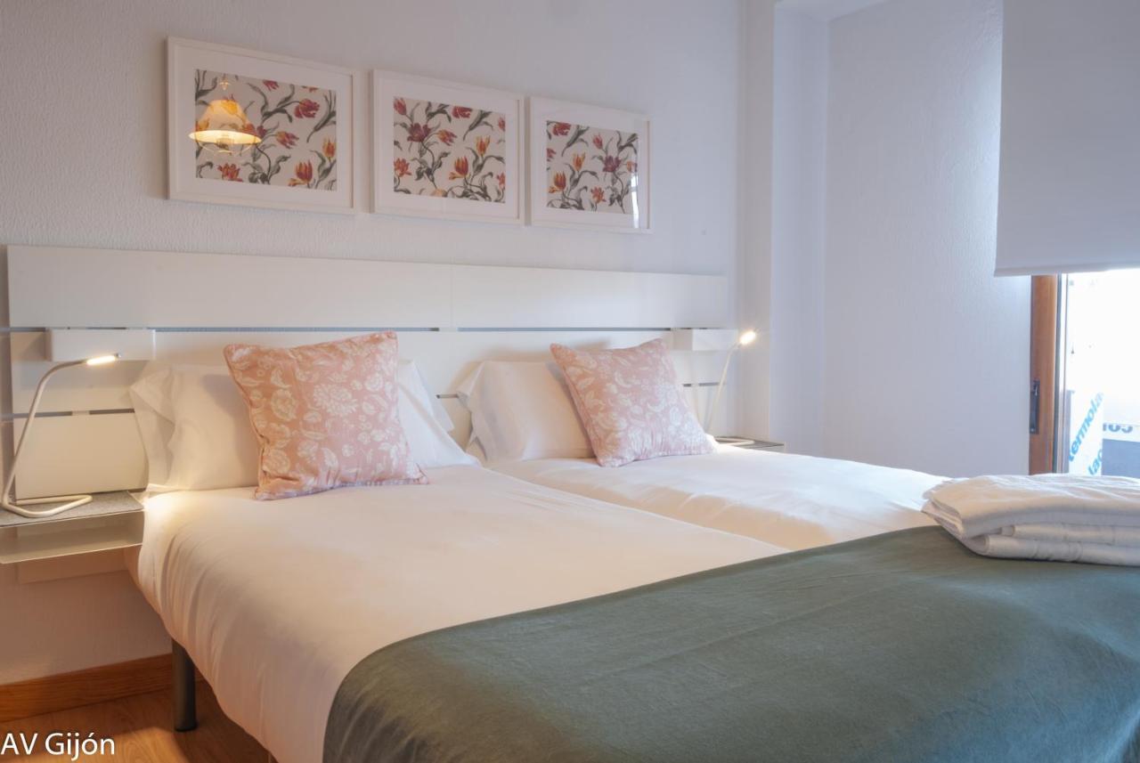 Av Avda. Costa 108 Apartment